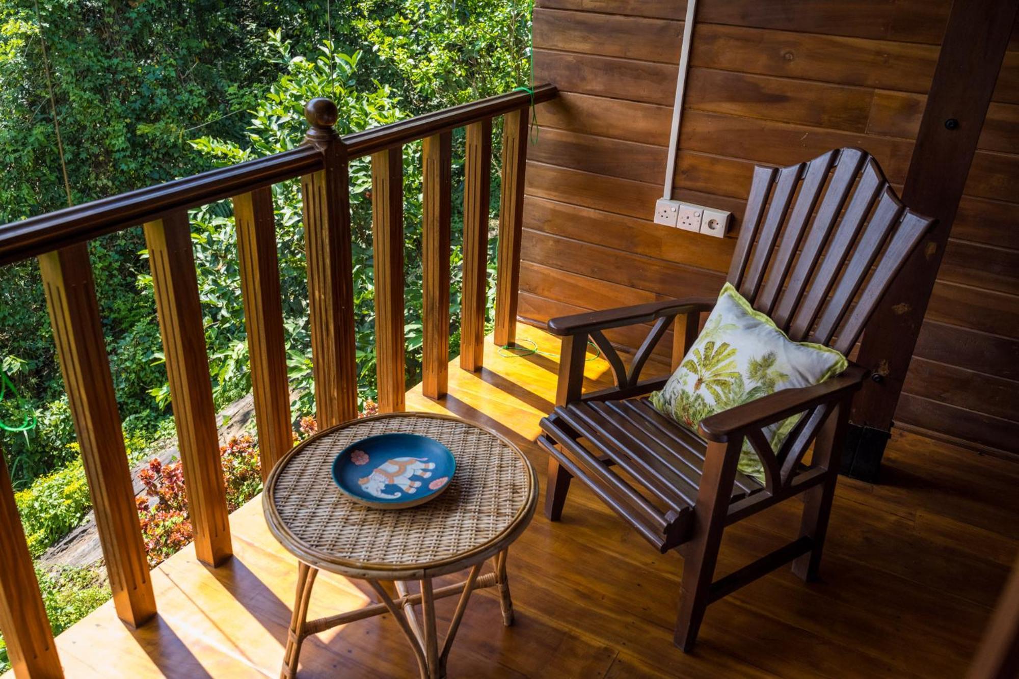 Wanakaset Forest Glamping Kitulgala Exterior photo