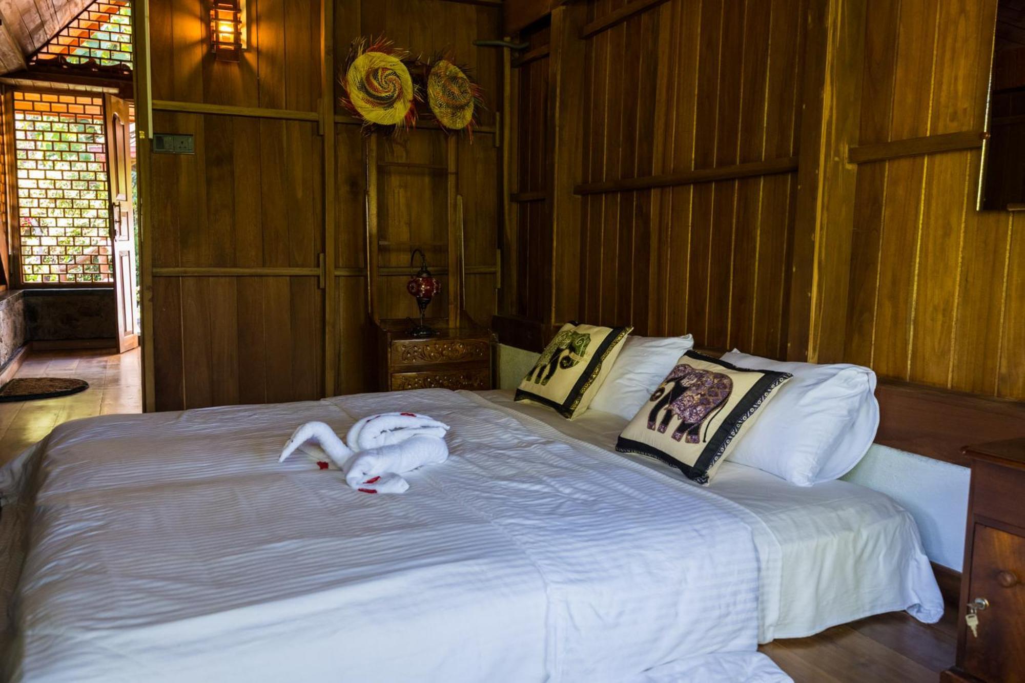 Wanakaset Forest Glamping Kitulgala Exterior photo